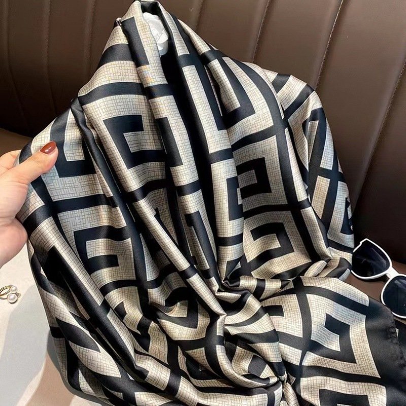 Elegant Scarf - Image 13